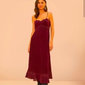 FARM Rio Purple Lace Sleeveless Midi Dress